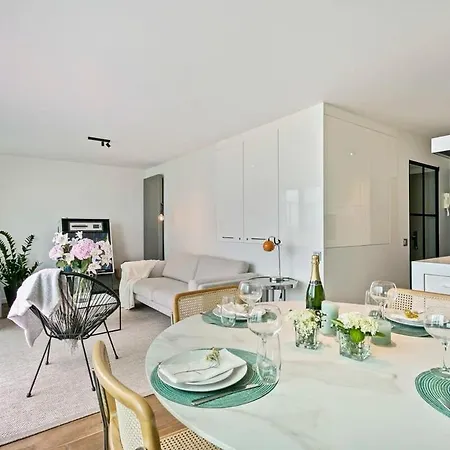 Modern Penthouse With Stunning Sea-view, Sauna And 2 Large Terraces! Appartement Knokke-Heist