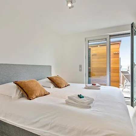 Modern Penthouse With Stunning Sea-view, Sauna And 2 Large Terraces! *
