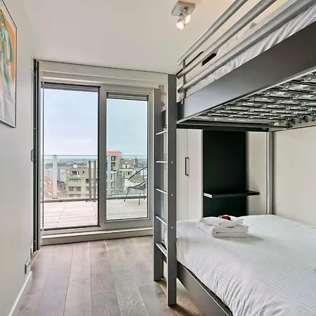 Modern Penthouse With Stunning Sea-view, Sauna And 2 Large Terraces! Appartement Knokke-Heist